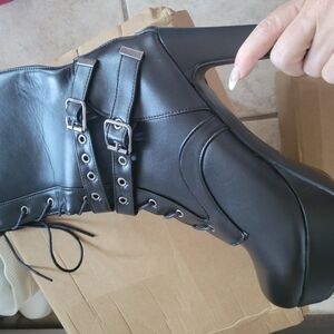 Size, 15 boot women's.